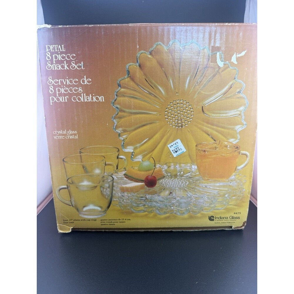 Vintage 70s Indiana Glass Petal Flower Crystal Glass 8 Piece Snack Set w/Box